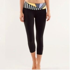 Lululemon  Crop Reversible Black Leggings